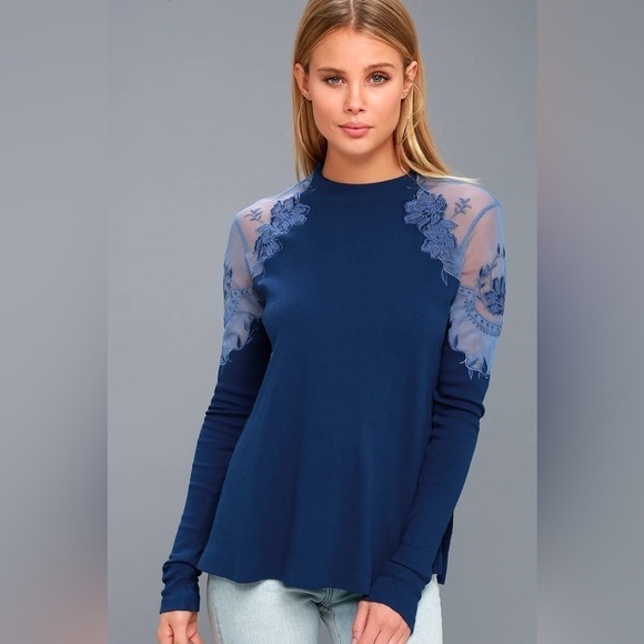 Free People Daniella Blue Embroidered Sweater Top, Size XS - Picture 1 of 10